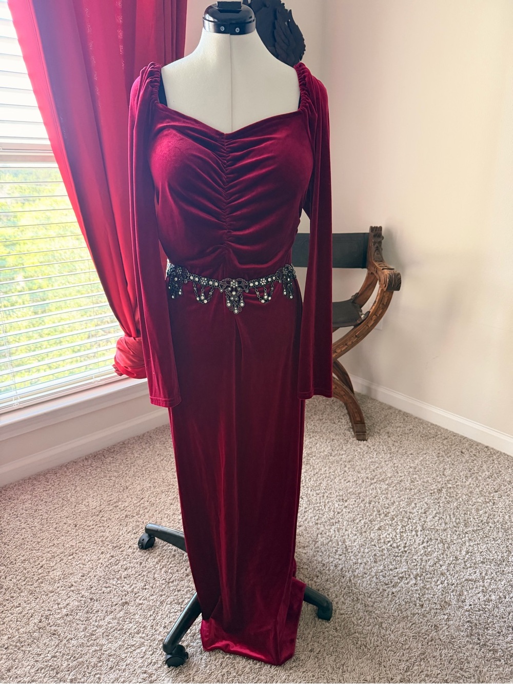 SHEIN Burgundy Velvet Ruched Long Sleeve Evening Gown